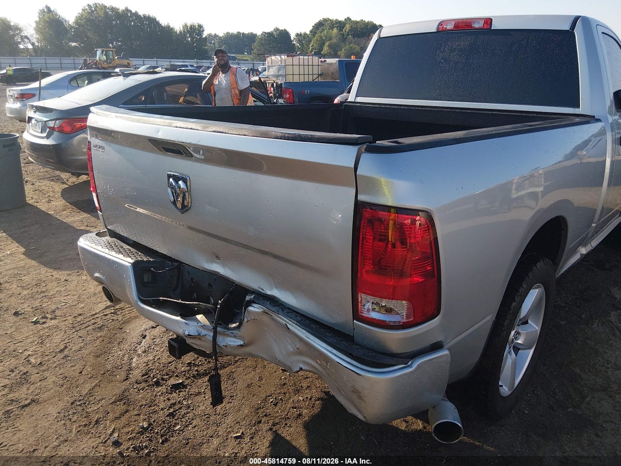 2014 RAM 1500 EXPRESS · 6/11
