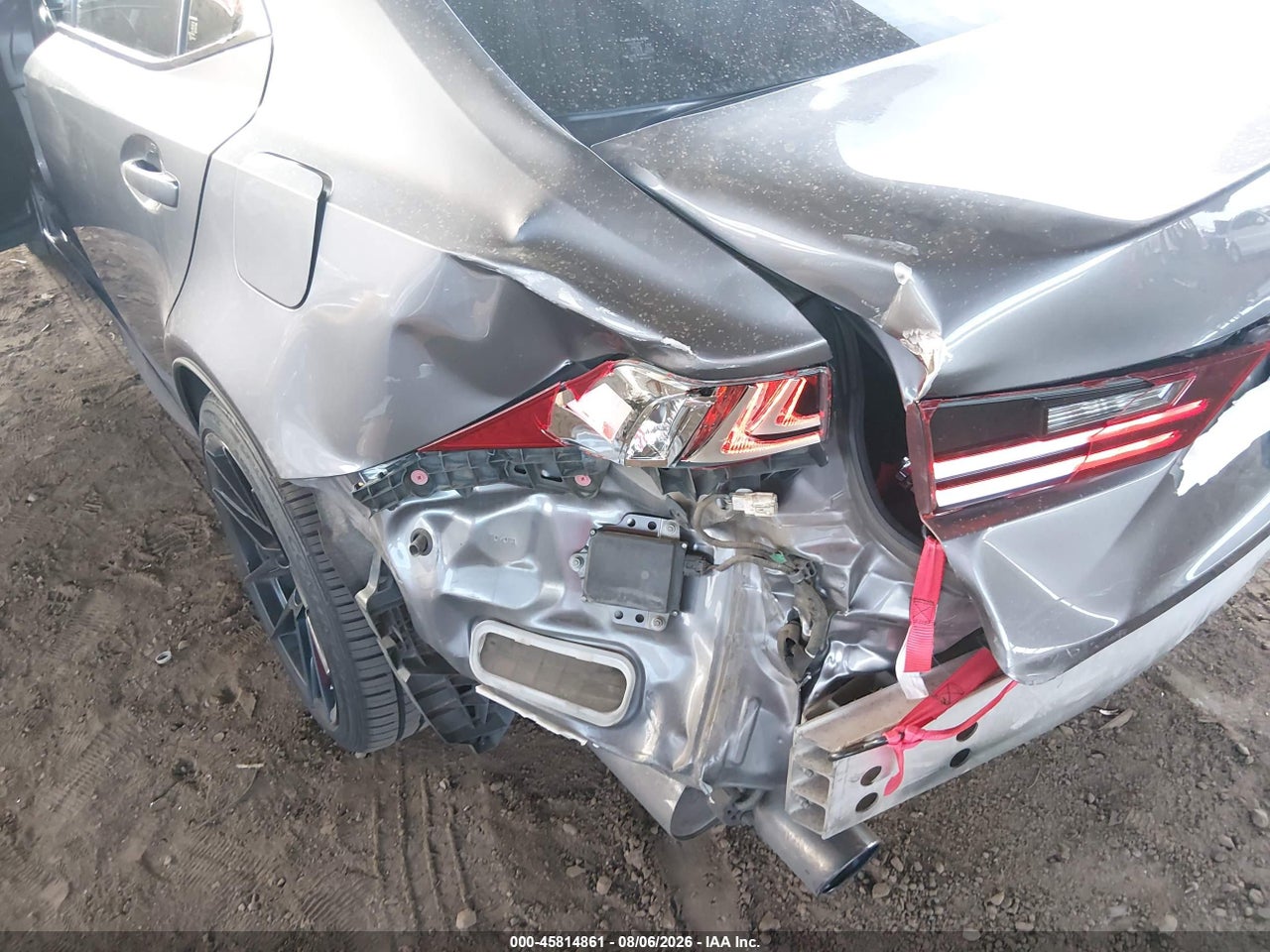 2014 LEXUS IS 350 · 6/10