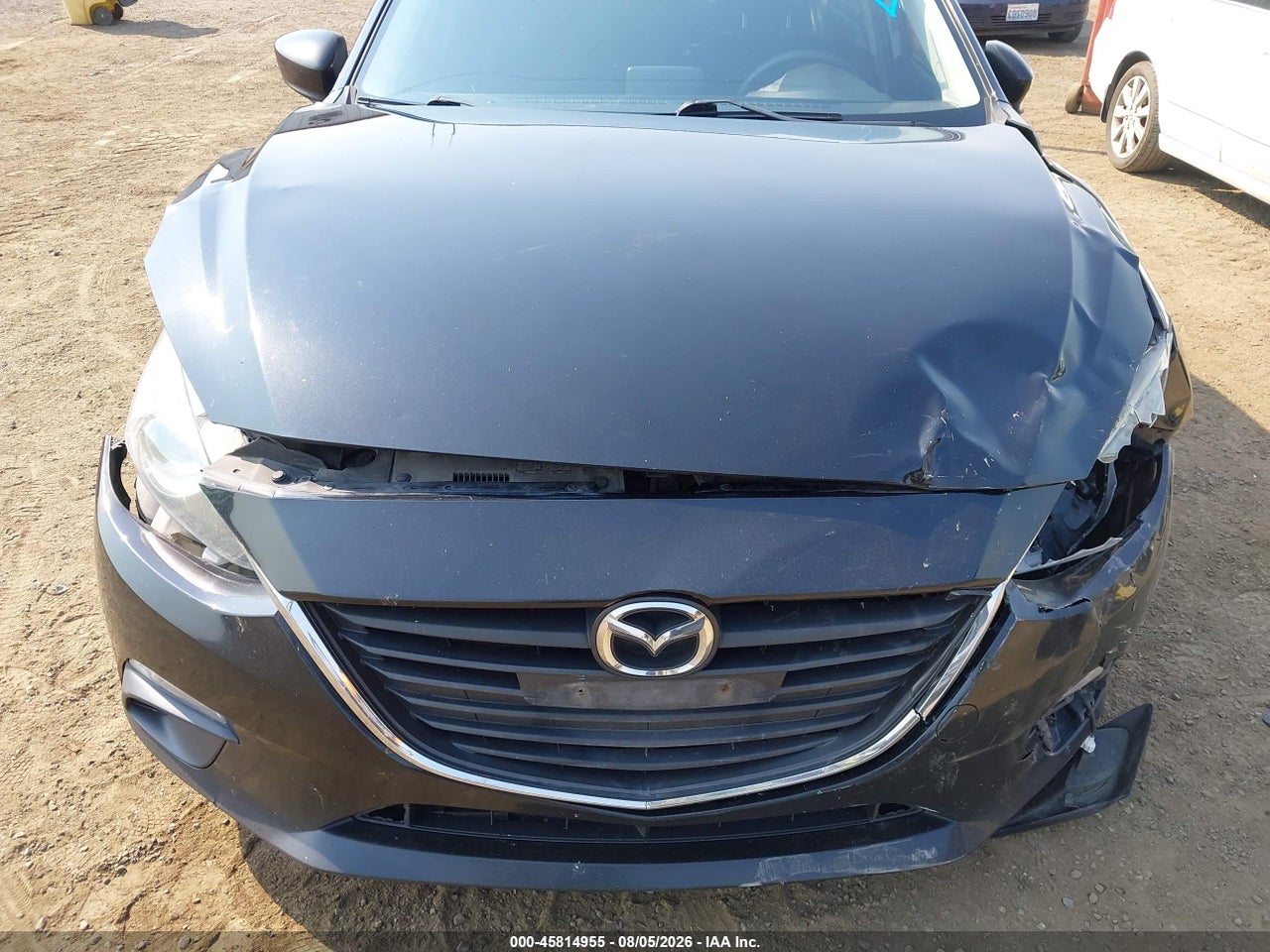 2016 MAZDA MAZDA3 · 6/11