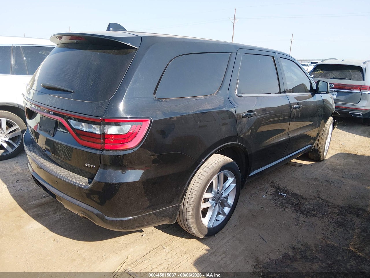 2023 DODGE DURANGO GT AWD · 4/10