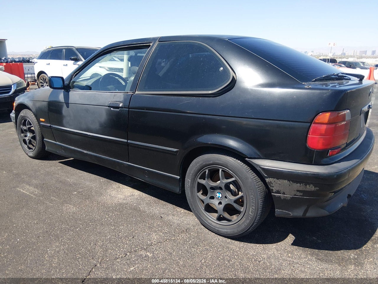 1997 BMW 318TI · 3/11
