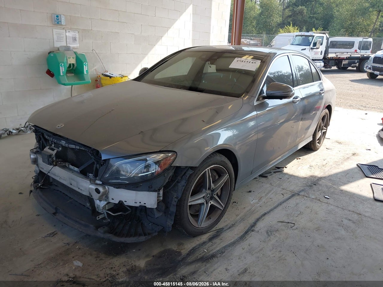 2018 MERCEDES-BENZ E 300 4MATIC · 2/11