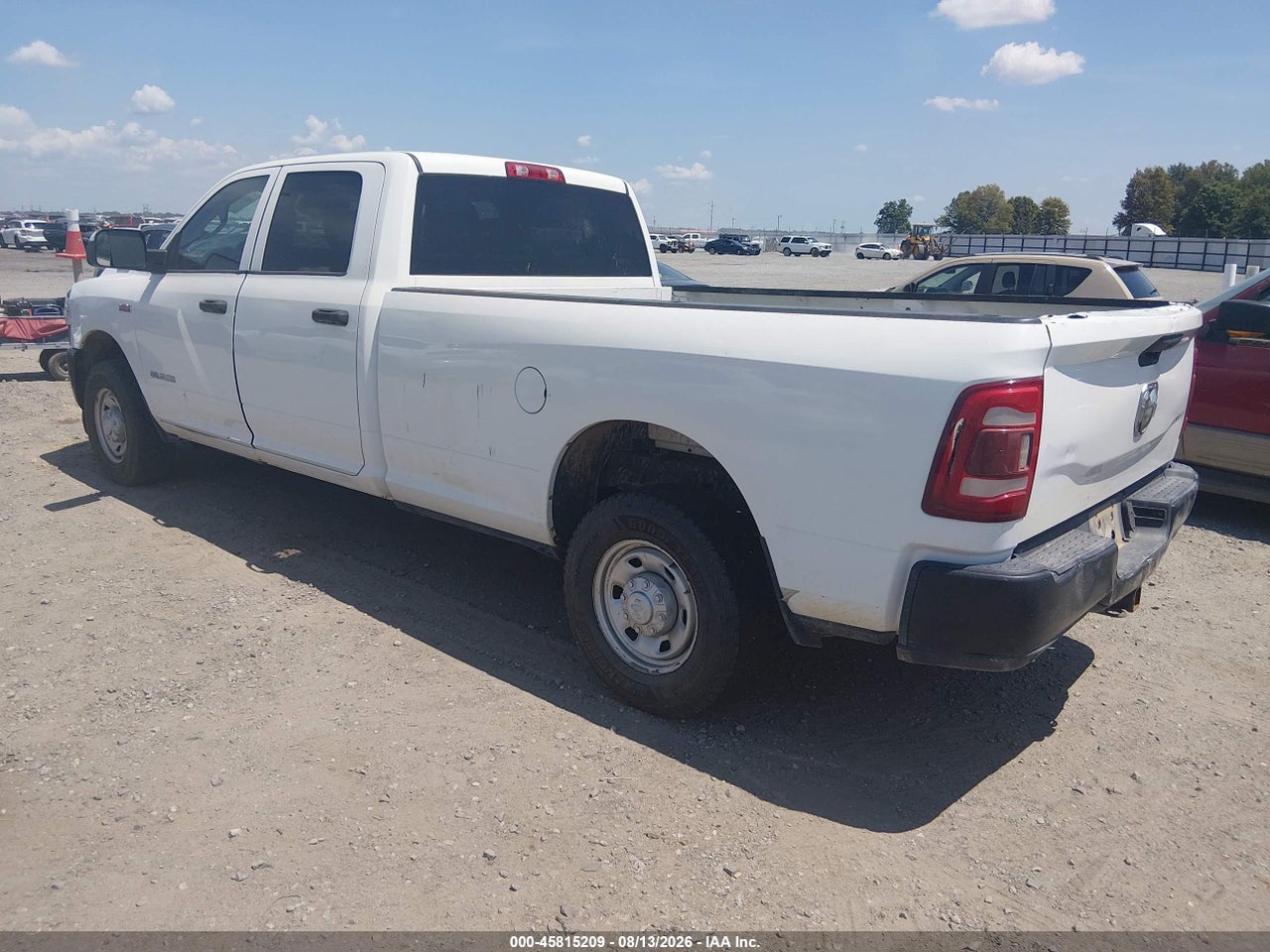 2019 RAM 2500 TRADESMAN  4X2 8' BOX · 3/11