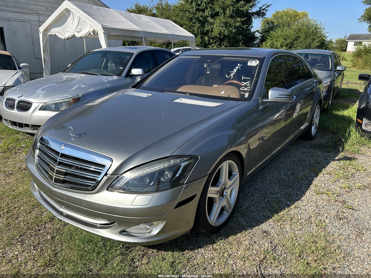 2010 MERCEDES-BENZ S 550 4MATIC · 2/11