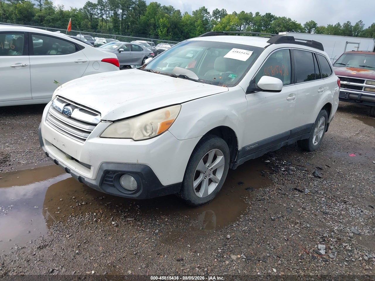 2013 SUBARU OUTBACK 2.5I PREMIUM · 2/11