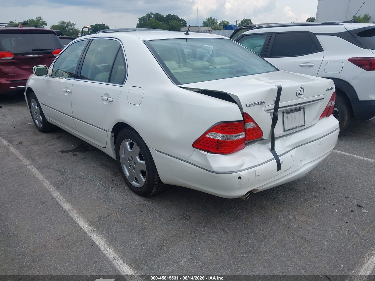 2005 LEXUS LS 430 · 3/11