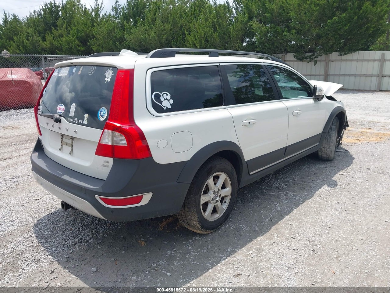 2010 VOLVO XC70 3.2 · 4/11