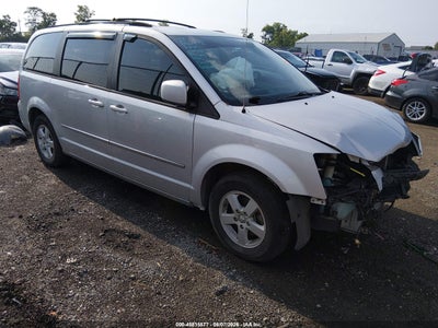 2D4RN5D1XAR****** · 2010 DODGE GRAND CARAVAN SXT