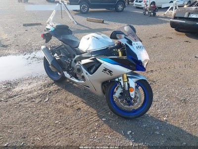 JS1GR7MA4T7****** · 2026 SUZUKI GSX-R750