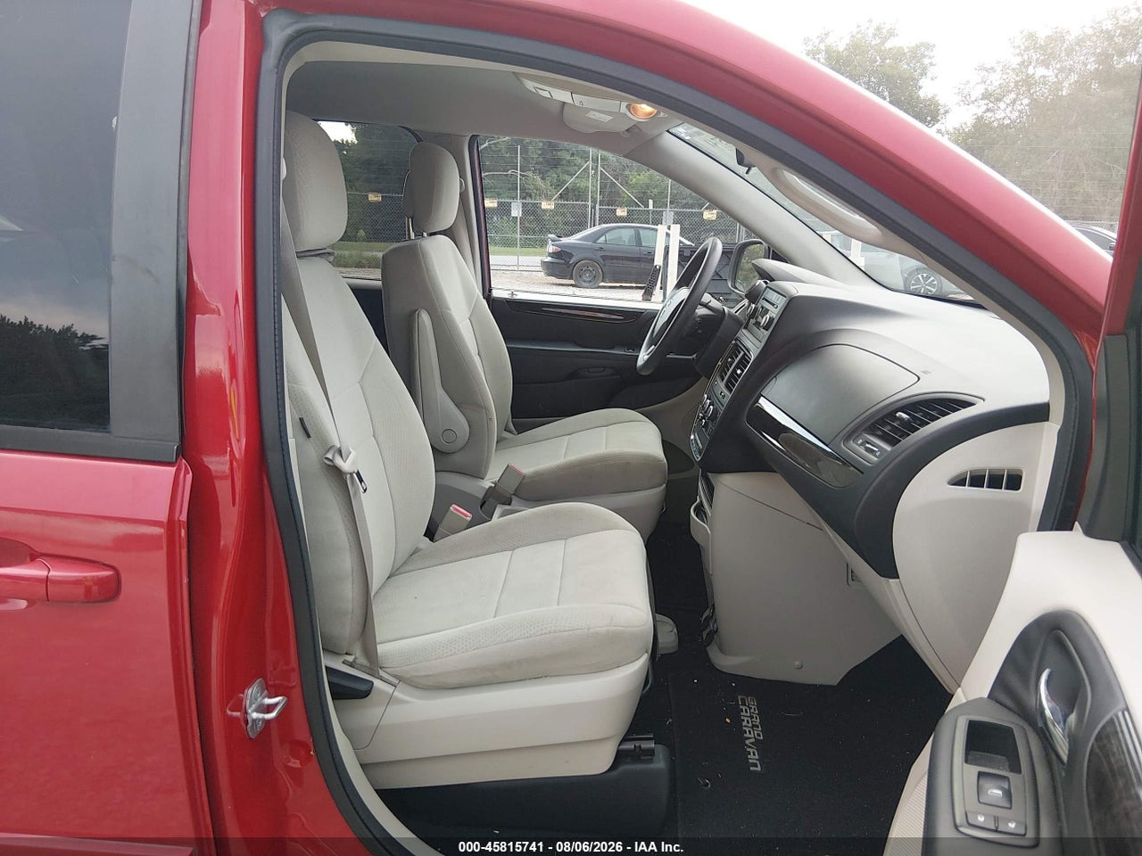 2013 DODGE GRAND CARAVAN SE · 5/11