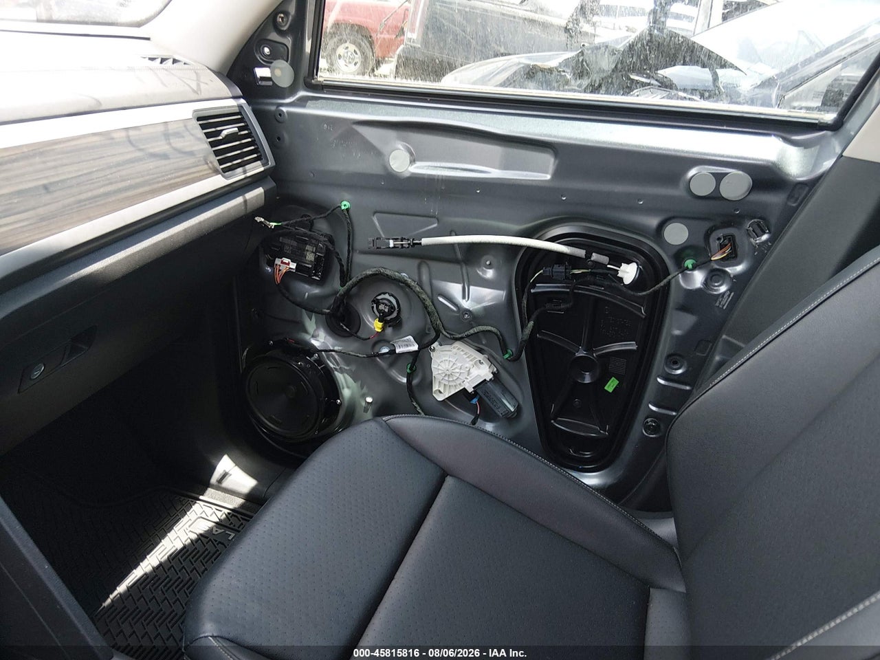 2021 VOLKSWAGEN ATLAS 3.6L V6 SE W/TECHNOLOGY · 5/11