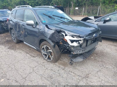 JF2SKARC3PH****** · 2023 SUBARU FORESTER TOURING