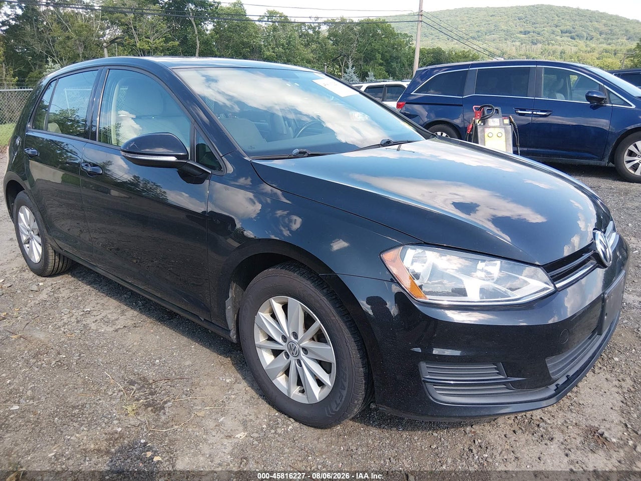 2016 VOLKSWAGEN GOLF TSI S 4-DOOR
