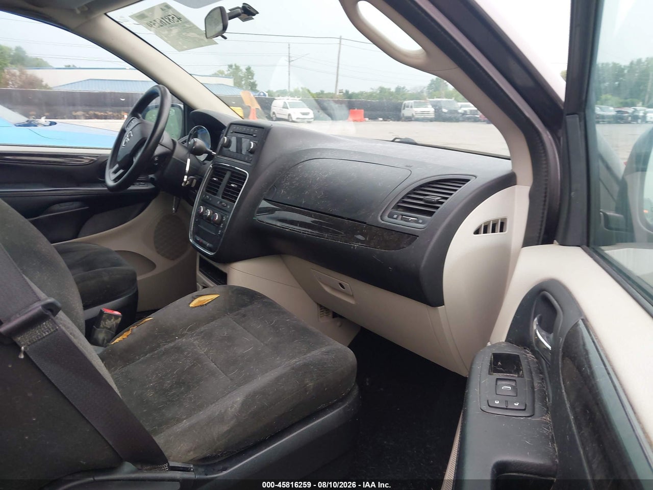 2016 DODGE GRAND CARAVAN AMERICAN VALUE PKG · 5/11