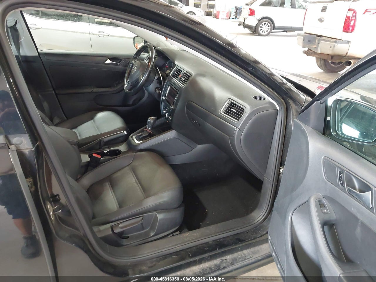 2012 VOLKSWAGEN JETTA 2.5L SE · 5/11
