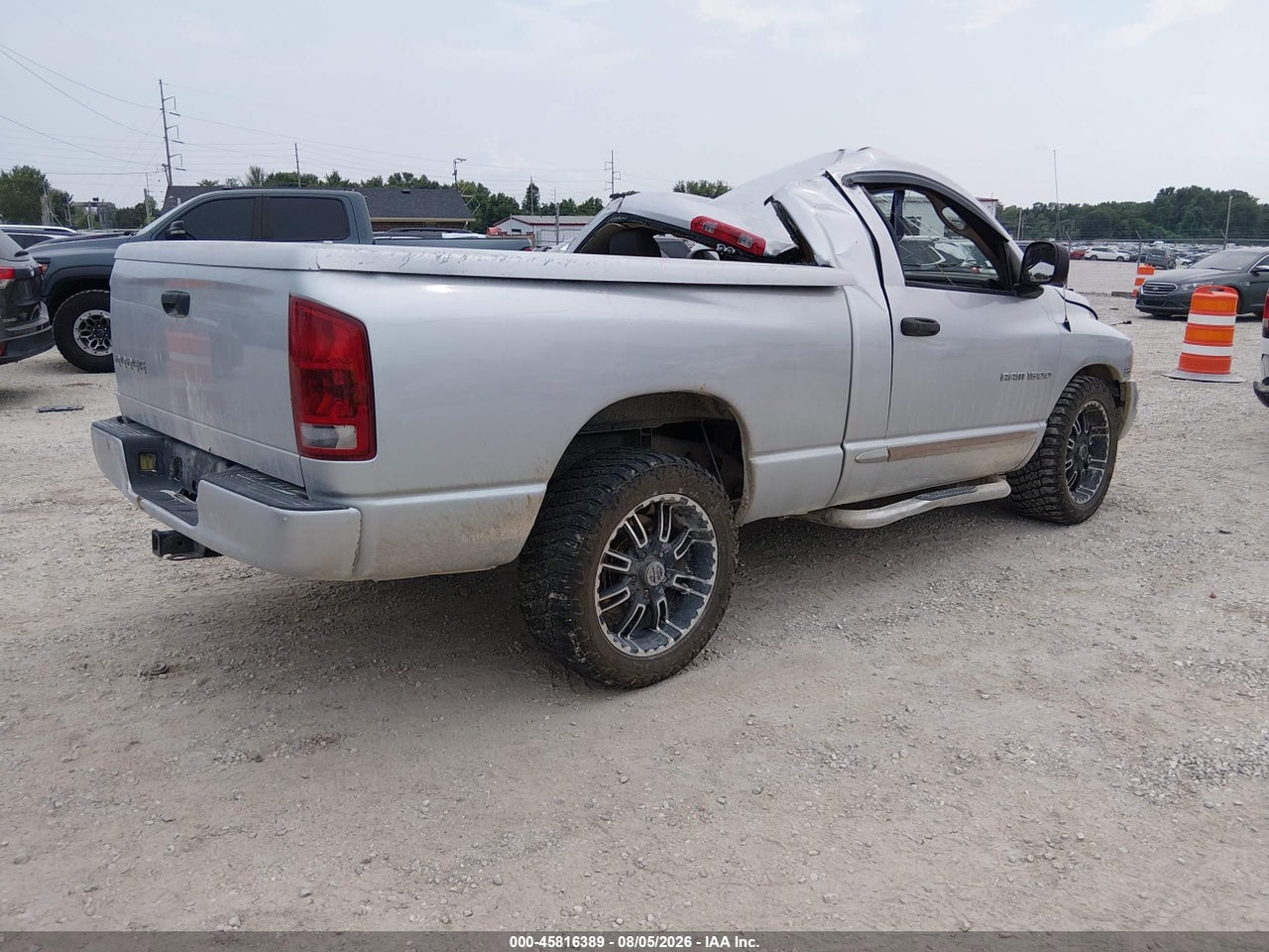 2004 DODGE RAM 1500 ST/SLT · 4/11