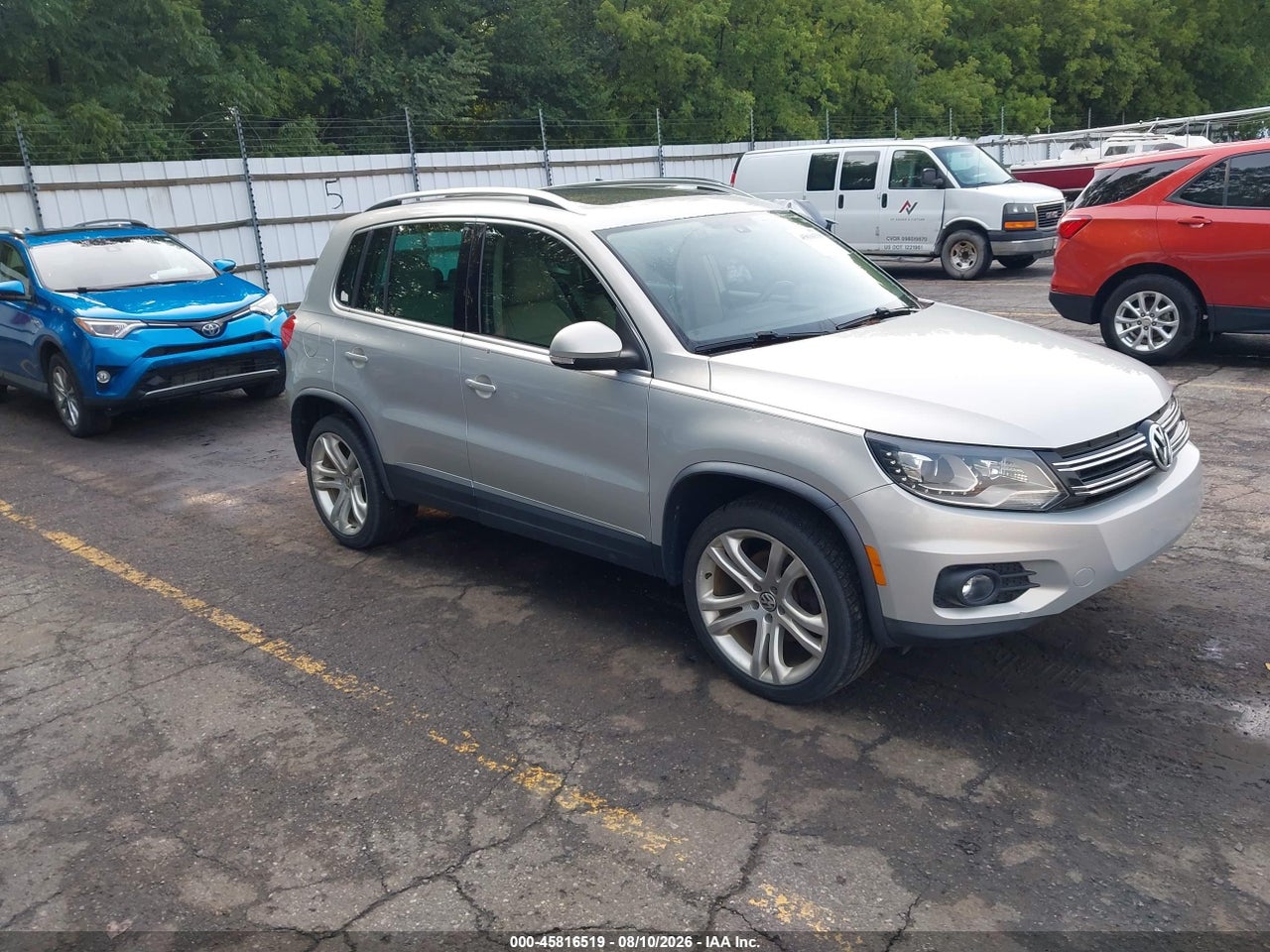 WVGBV3AX9DW****** · 2013 VOLKSWAGEN TIGUAN SEL