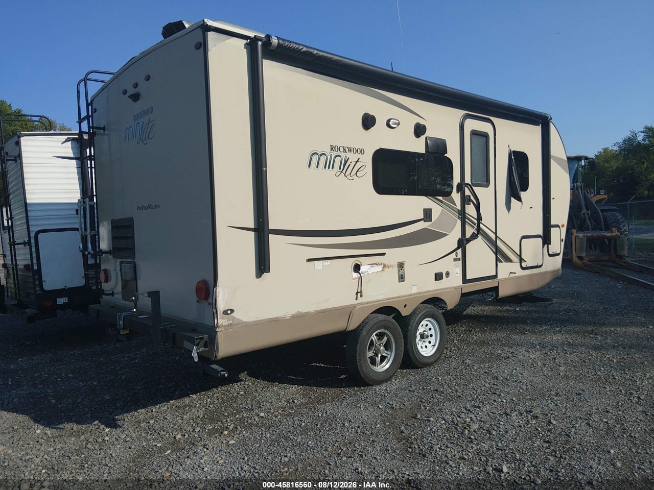 2018 FOREST RIVER TRAVEL TRLR · 2/10