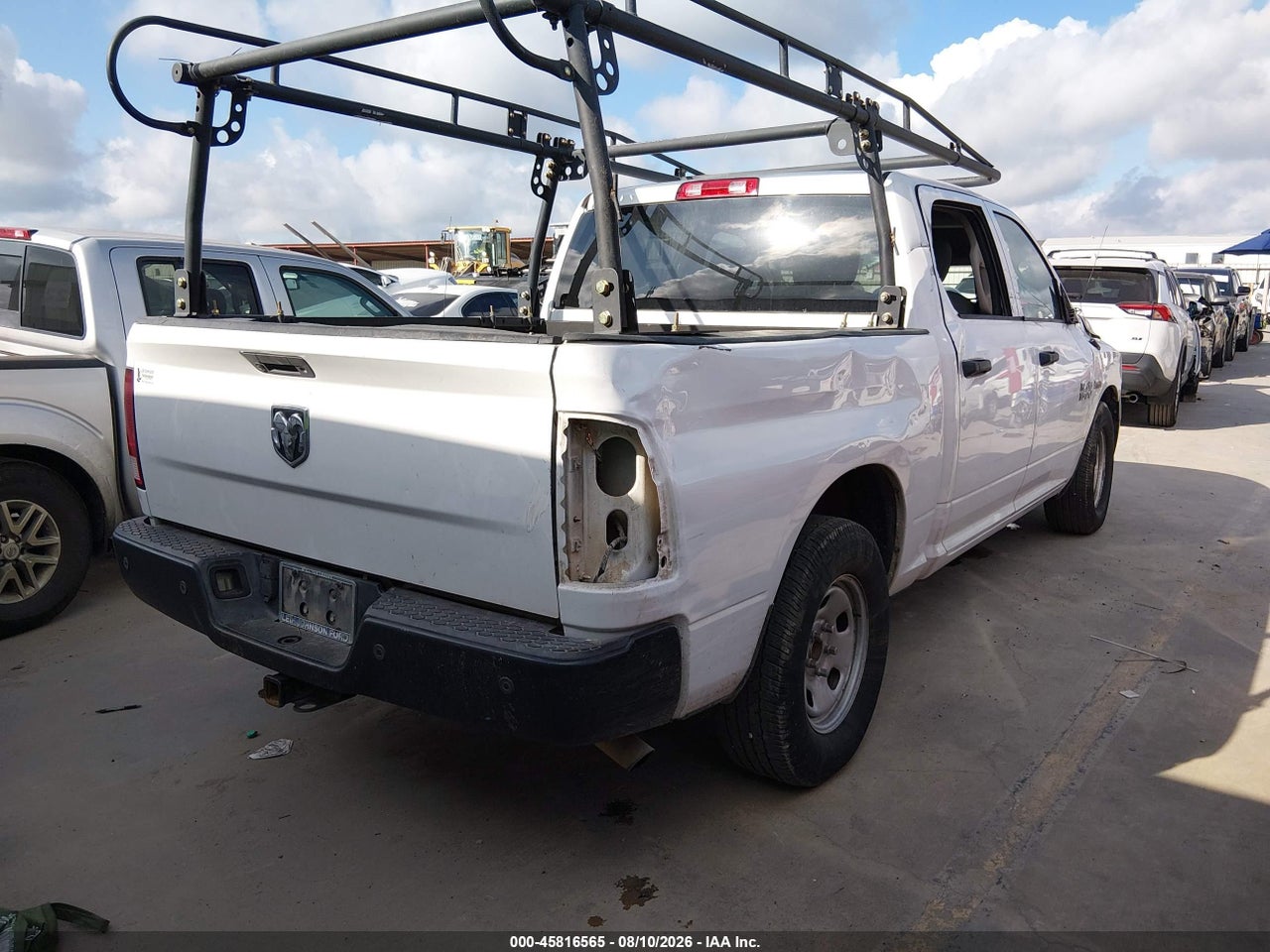 2018 RAM 1500 TRADESMAN  4X2 5'7 BOX · 4/11
