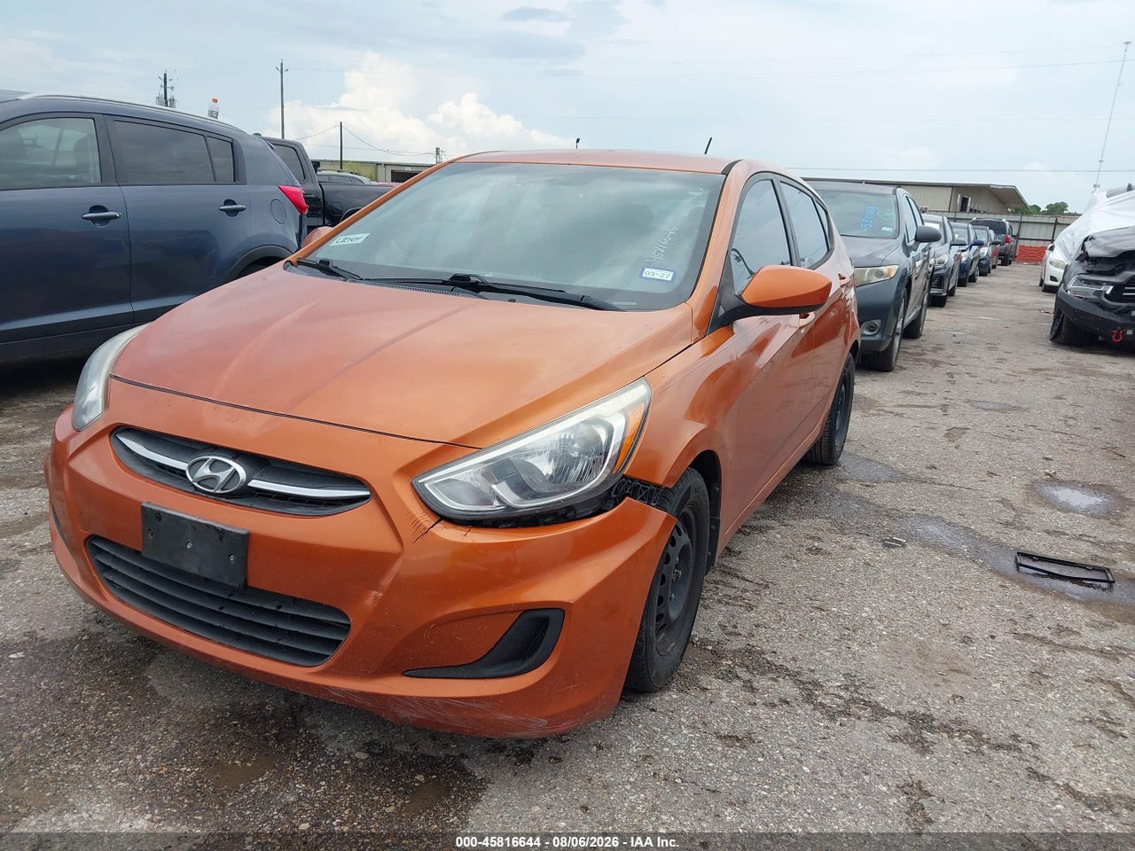 2015 HYUNDAI ACCENT GS · 2/11