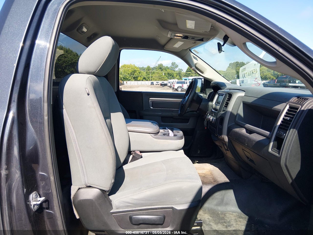 2019 RAM 1500 CLASSIC TRADESMAN  4X2 8' BOX · 5/11