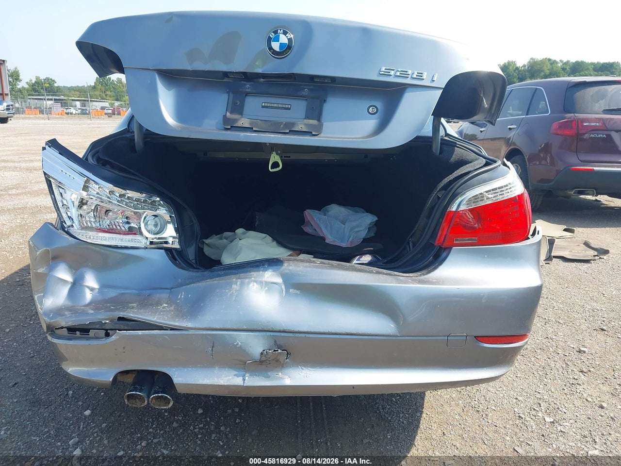 2009 BMW 528I · 6/11