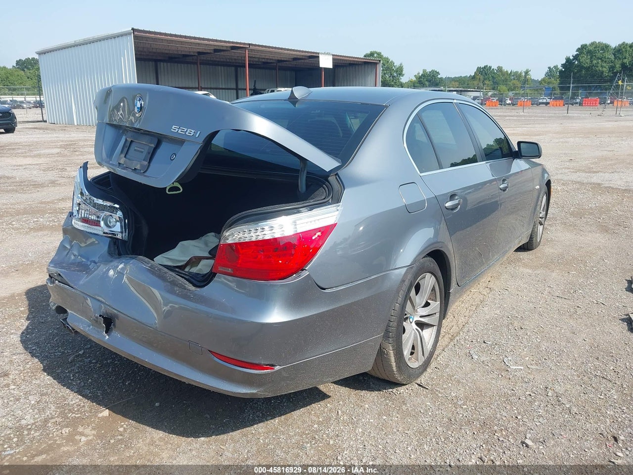 2009 BMW 528I · 4/11