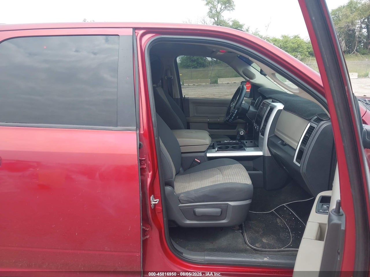 2011 RAM RAM 1500 SLT · 5/11