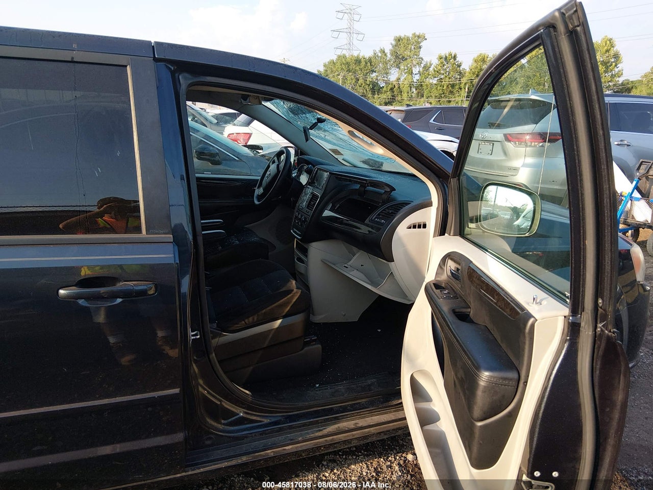 2014 DODGE GRAND CARAVAN SE · 5/5