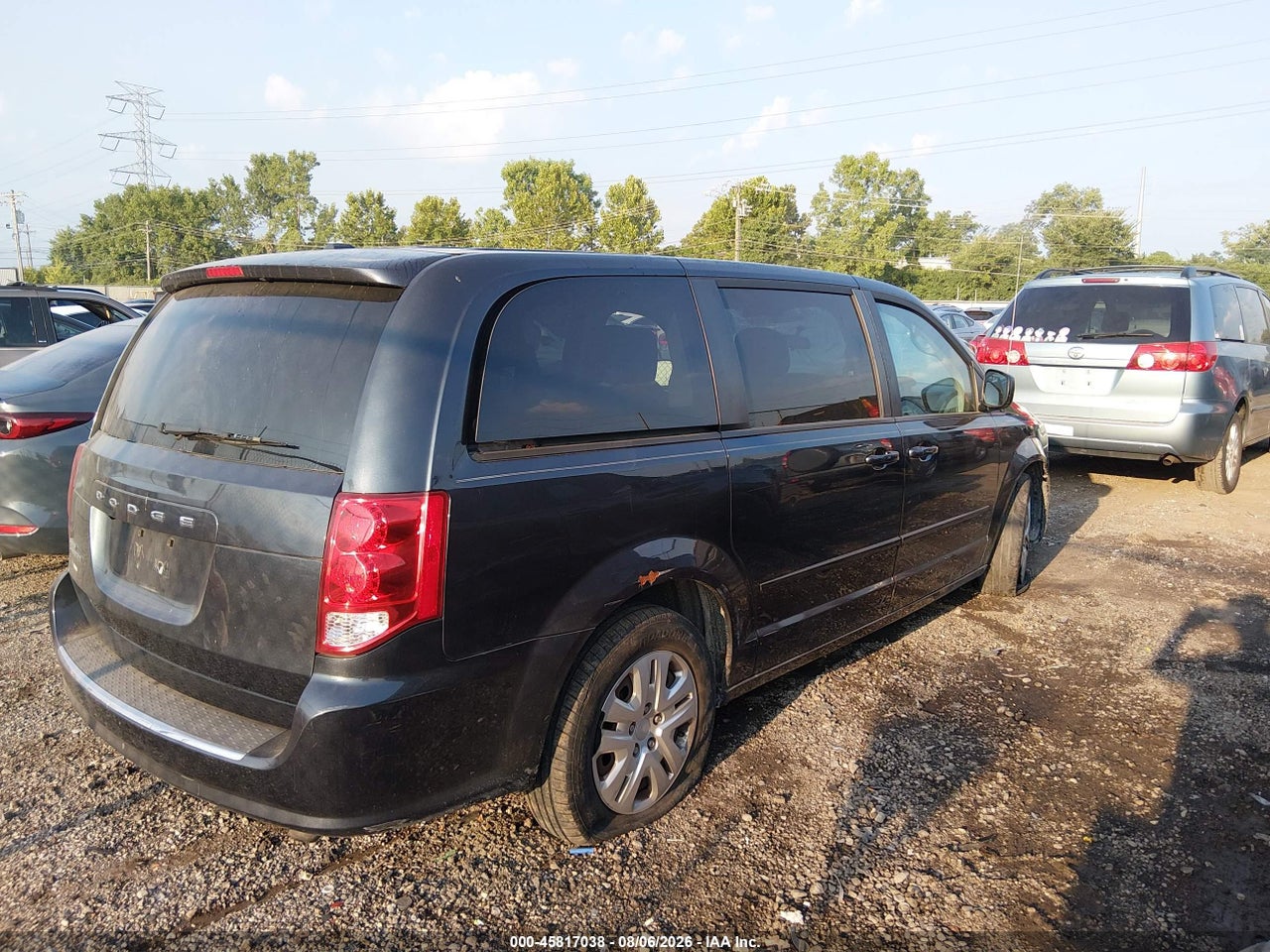 2014 DODGE GRAND CARAVAN SE · 4/5