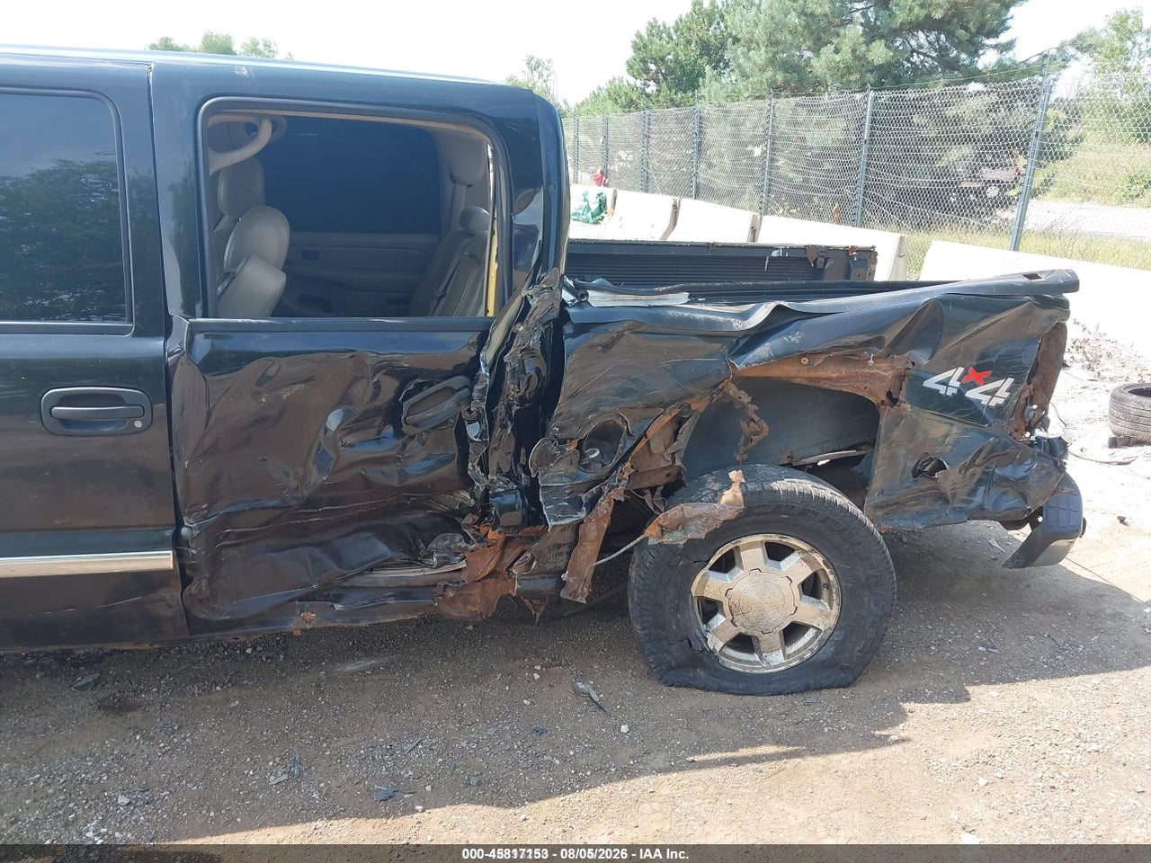 2004 GMC SIERRA 1500 SLT · 6/11