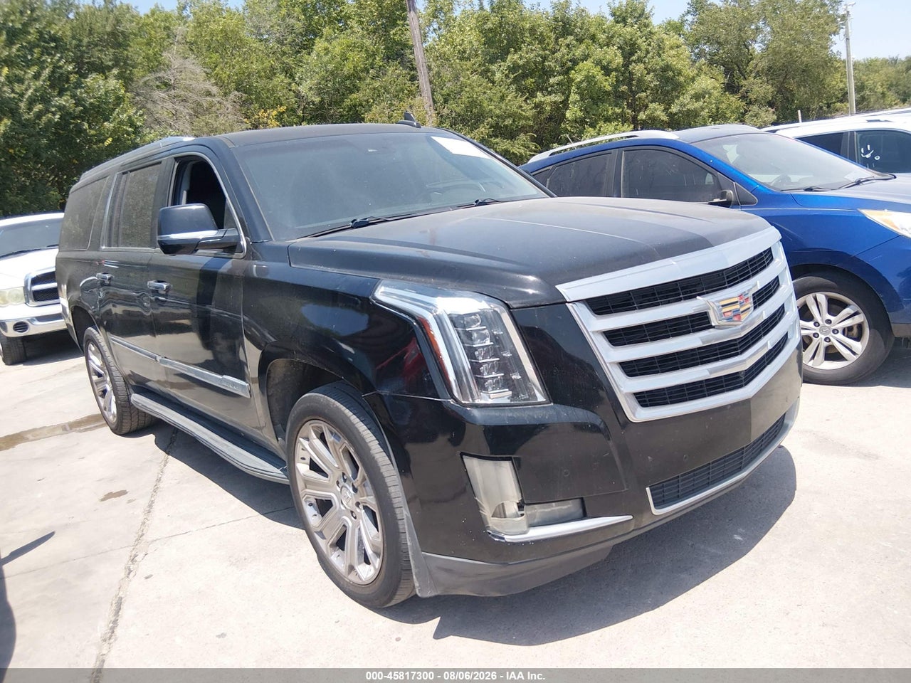 1GYS3HKJ6GR****** · 2016 CADILLAC ESCALADE ESV LUXURY COLLECTION