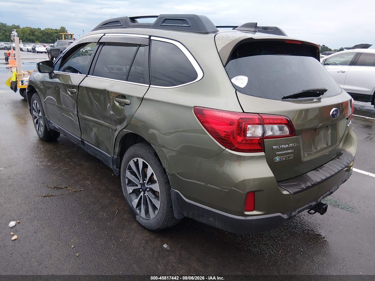 2016 SUBARU OUTBACK 2.5I LIMITED · 3/11