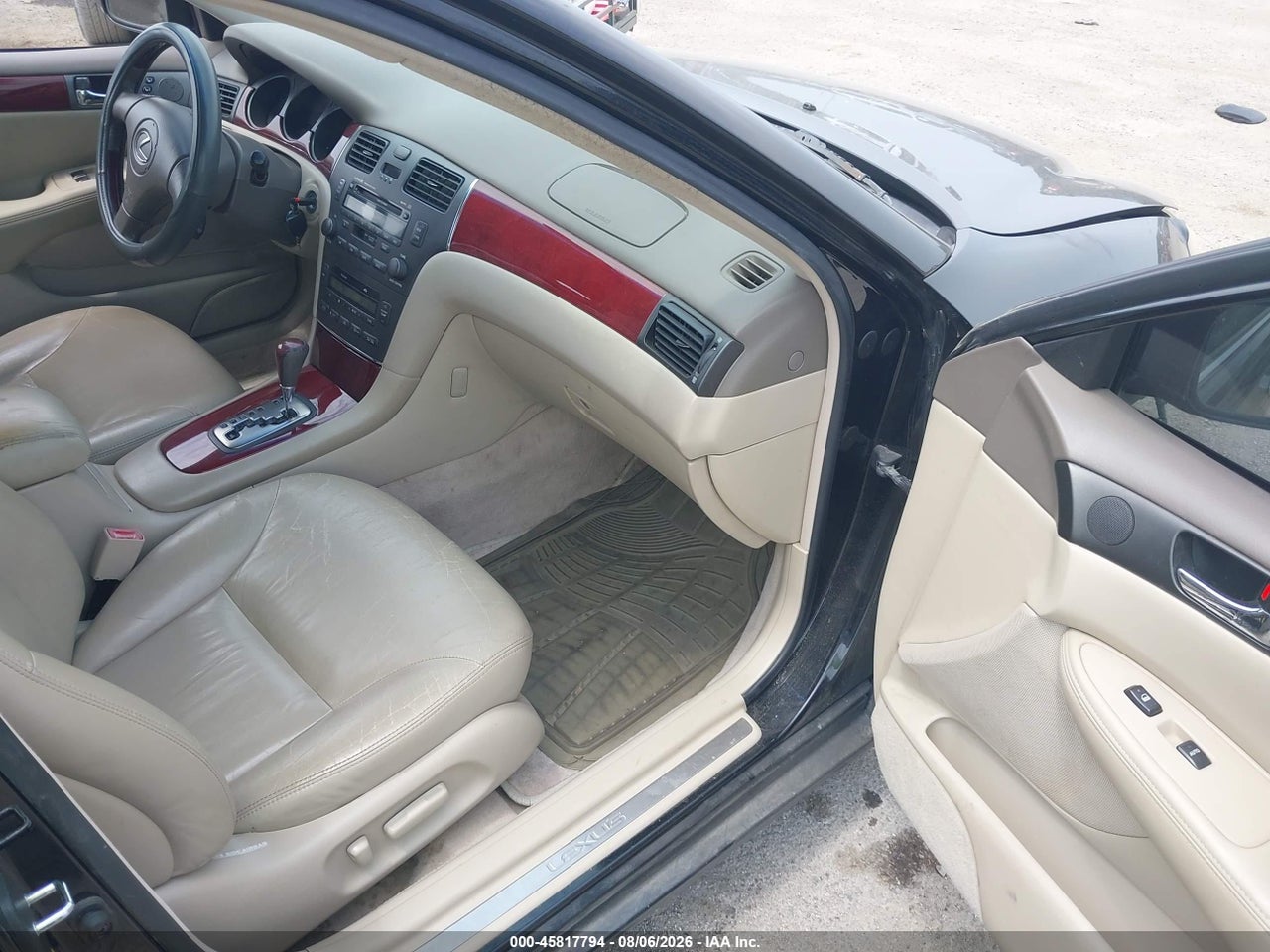 2002 LEXUS ES 300 · 5/11