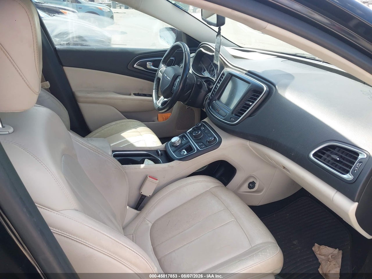 2017 CHRYSLER 200 LIMITED PLATINUM · 5/11