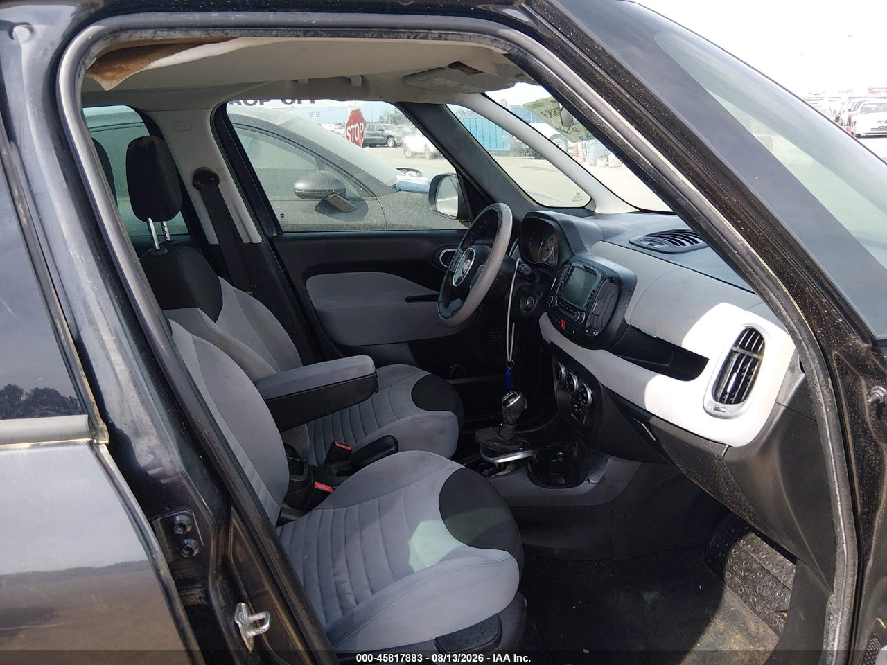 2014 FIAT 500L EASY · 5/11