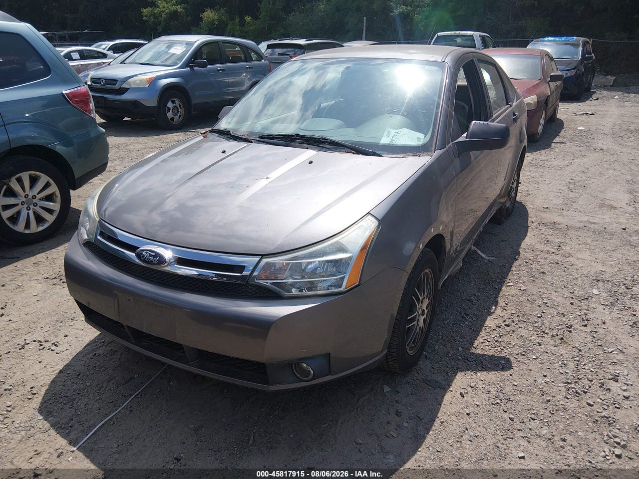 1FAHP3FN7BW****** · 2011 FORD FOCUS SE · 2/11
