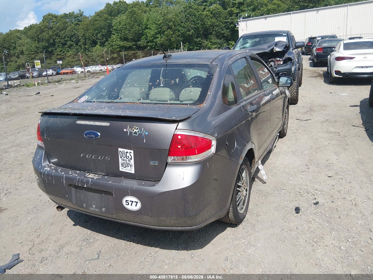 1FAHP3FN7BW****** · 2011 FORD FOCUS SE · 4/11