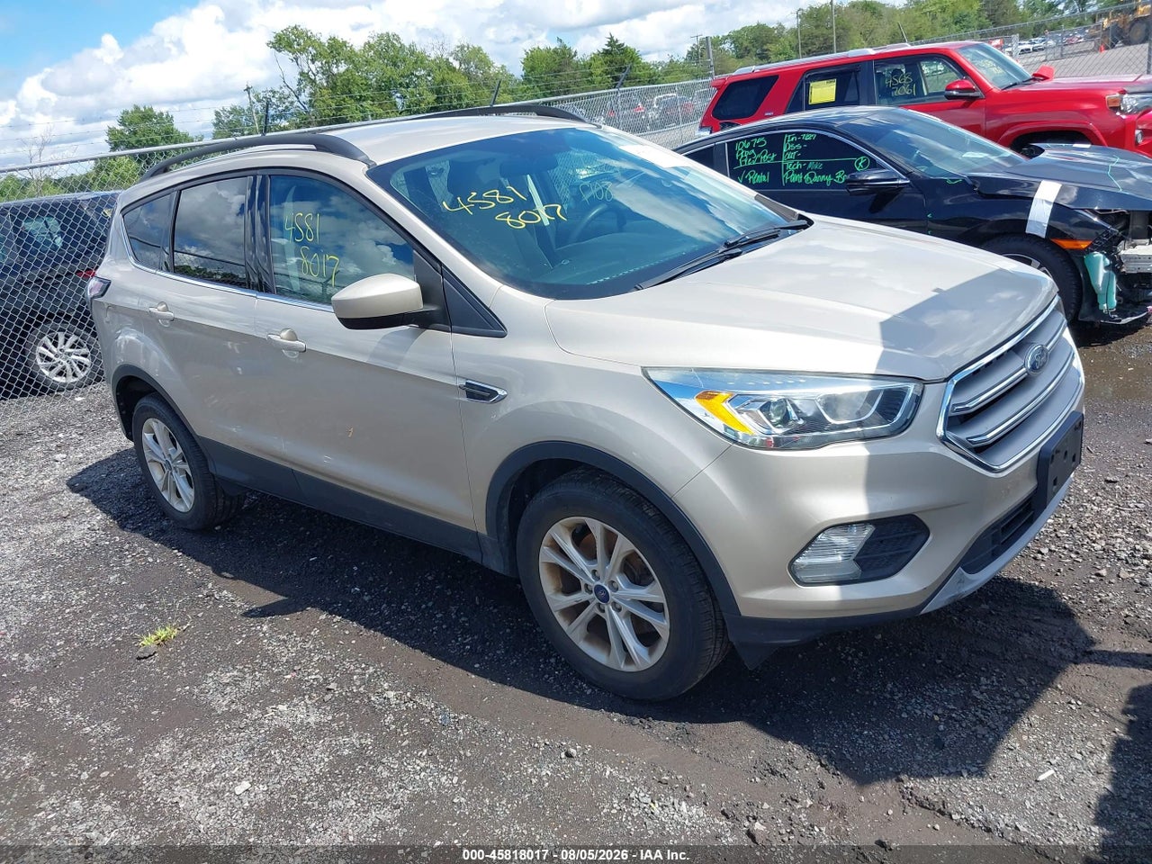 1FMCU9GD2HU****** · 2017 FORD ESCAPE SE