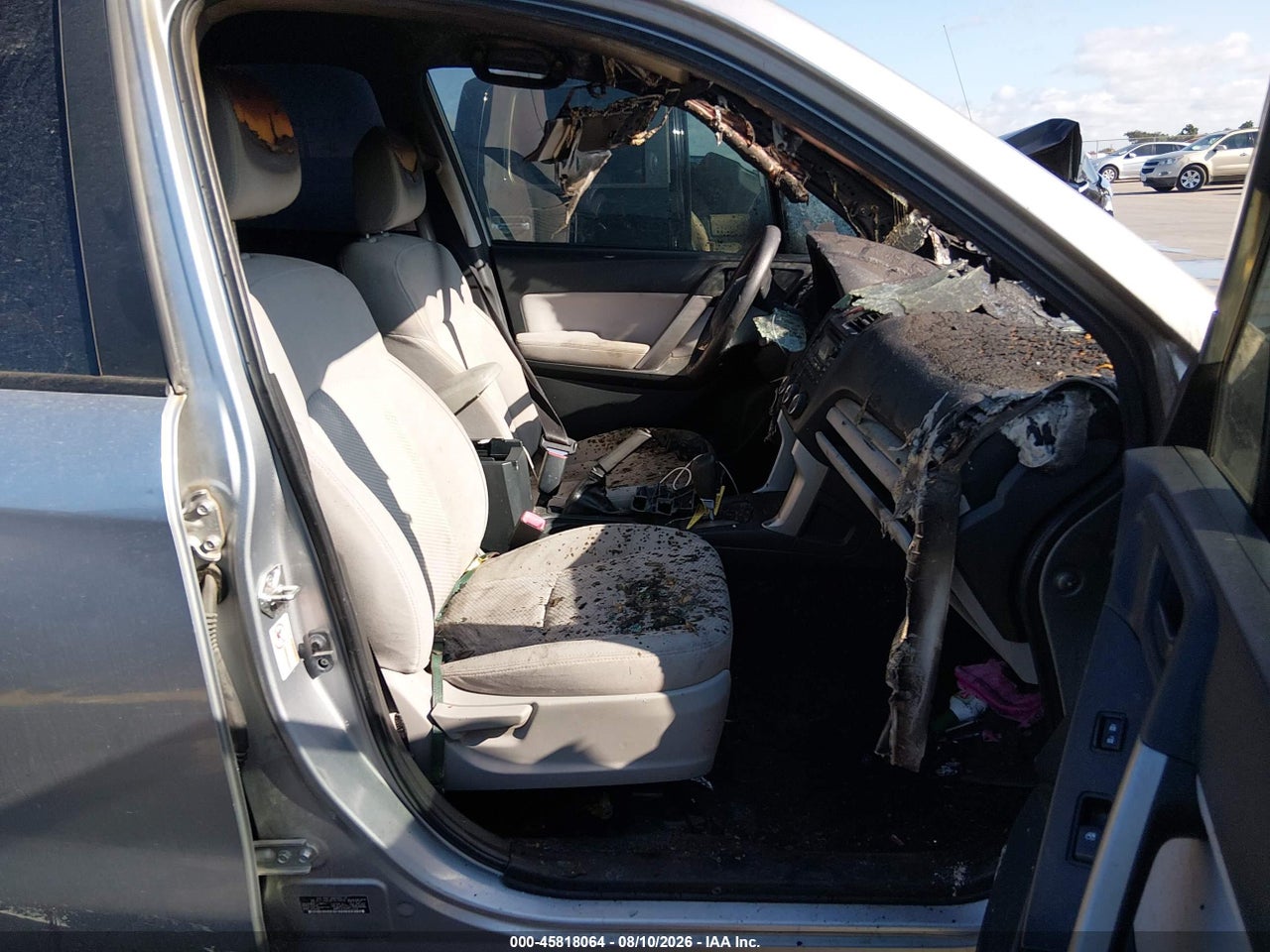 2015 SUBARU FORESTER 2.5I · 5/11