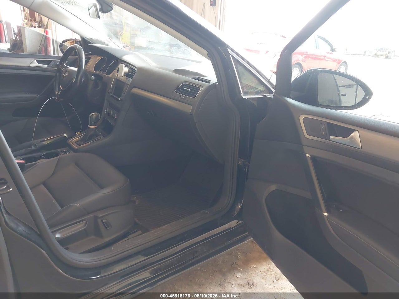 2016 VOLKSWAGEN GOLF TSI SE 4-DOOR · 5/11