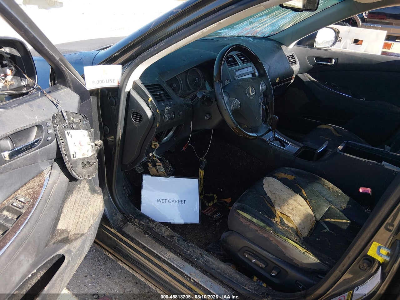 2011 LEXUS ES 350 · 6/11
