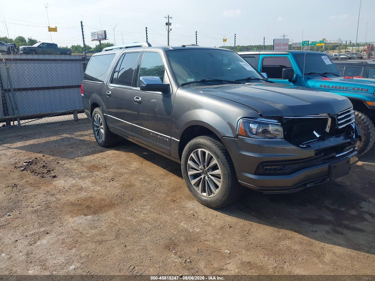 5LMJJ3HT5HE****** · 2017 LINCOLN NAVIGATOR L SELECT