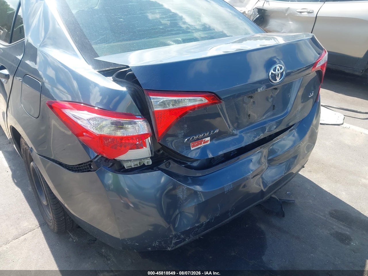 2015 TOYOTA COROLLA LE · 6/11