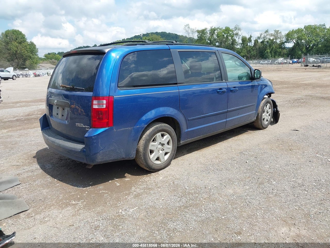 2010 DODGE GRAND CARAVAN SE · 4/11