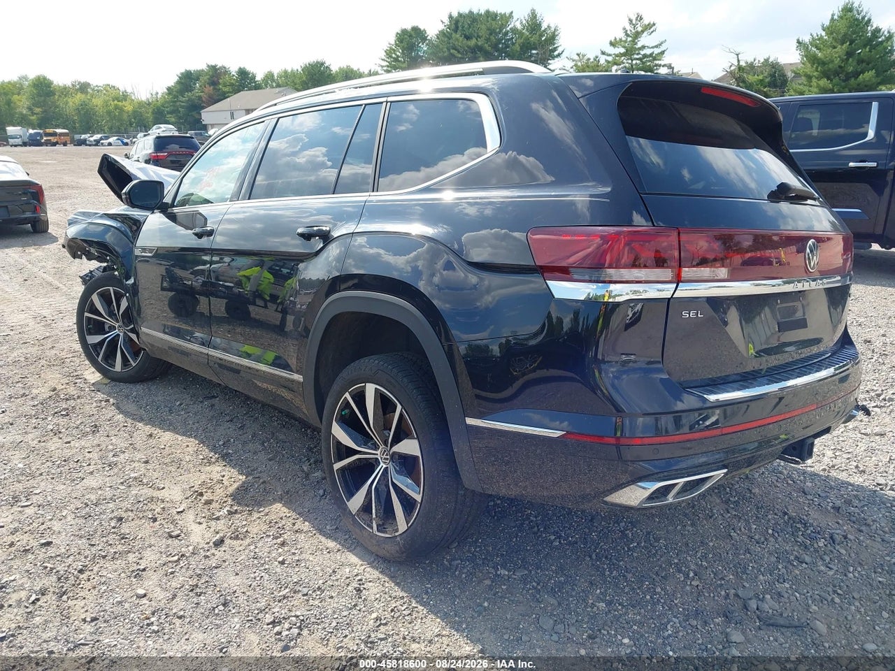 2024 VOLKSWAGEN ATLAS 2.0T SEL PREMIUM R-LINE · 3/11