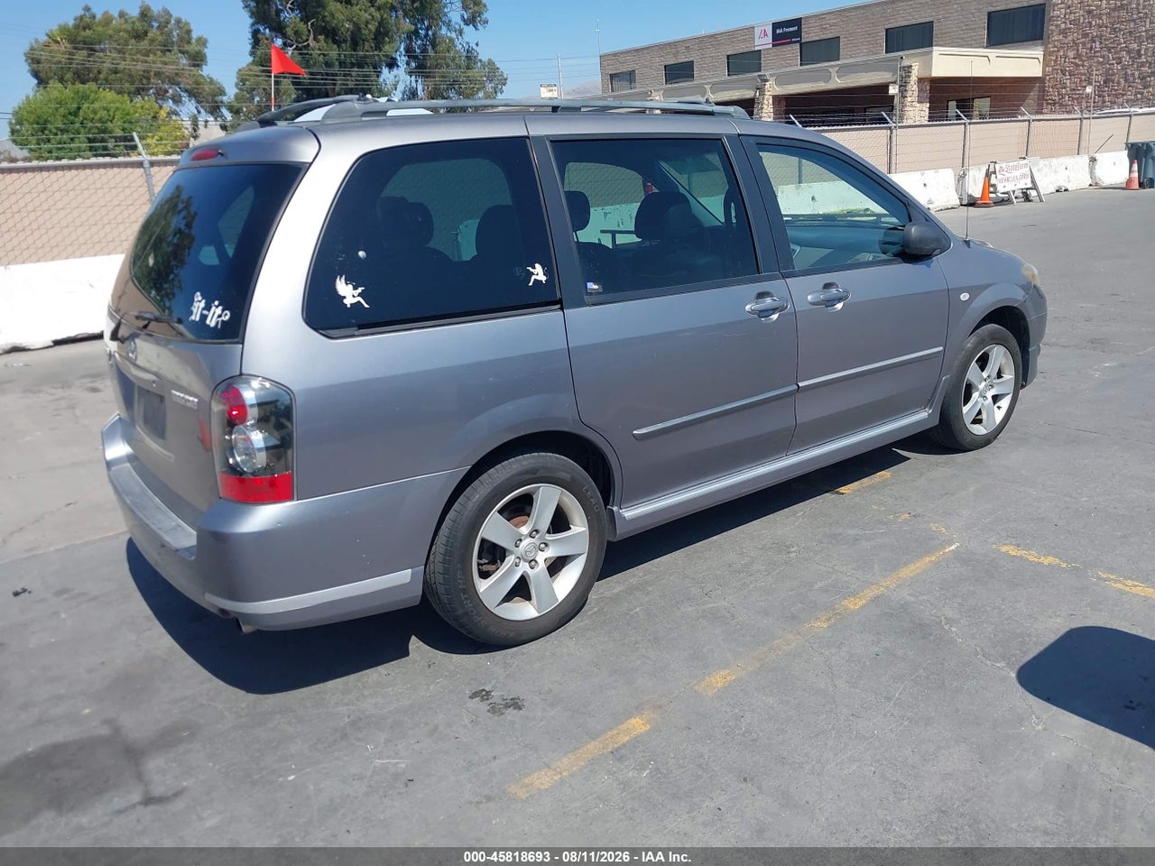 2004 MAZDA MPV ES · 4/11
