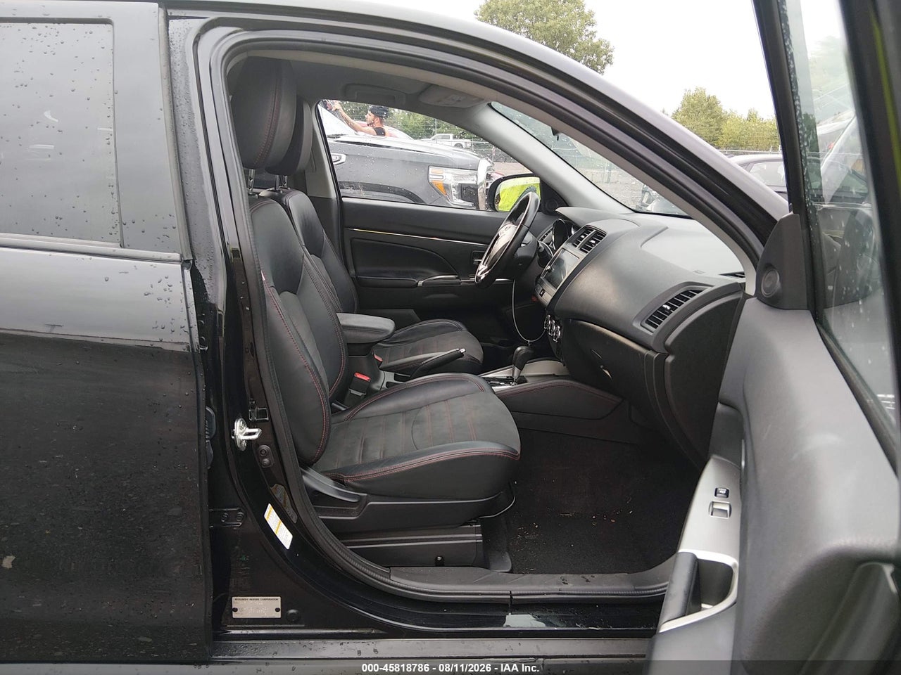 2018 MITSUBISHI OUTLANDER SPORT 2.4 SE · 5/11