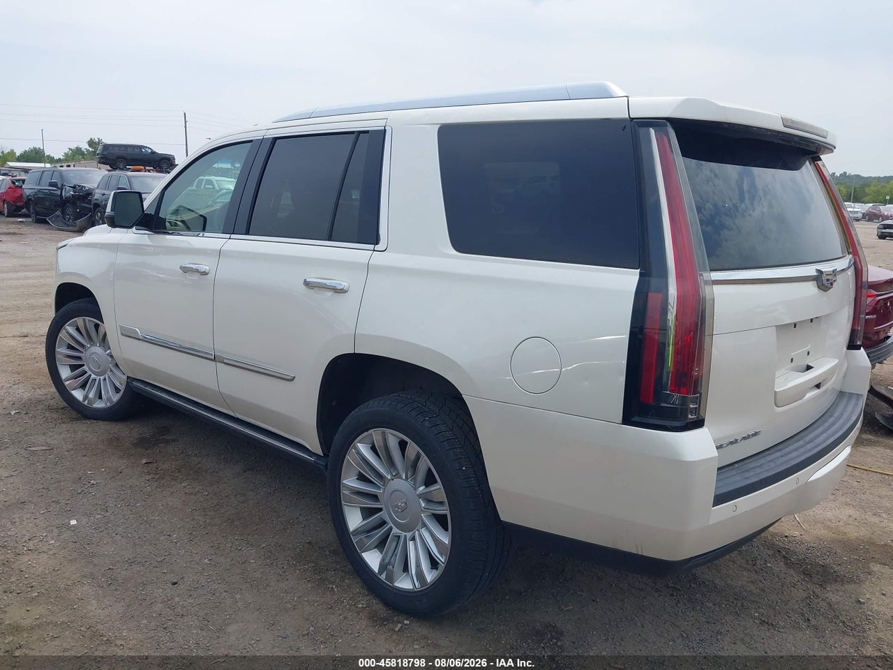 2015 CADILLAC ESCALADE PLATINUM · 3/11