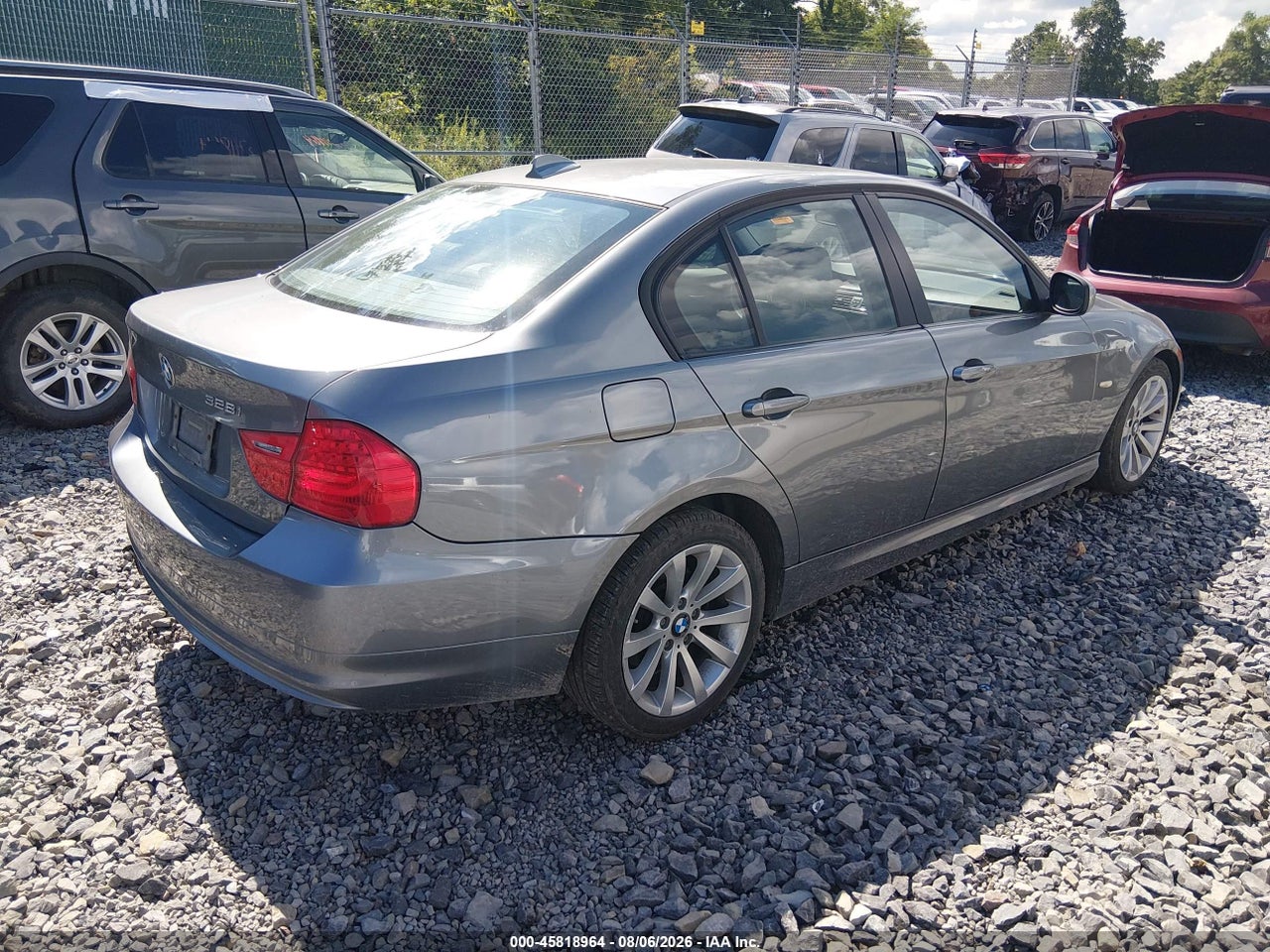 2011 BMW 328I XDRIVE · 4/11